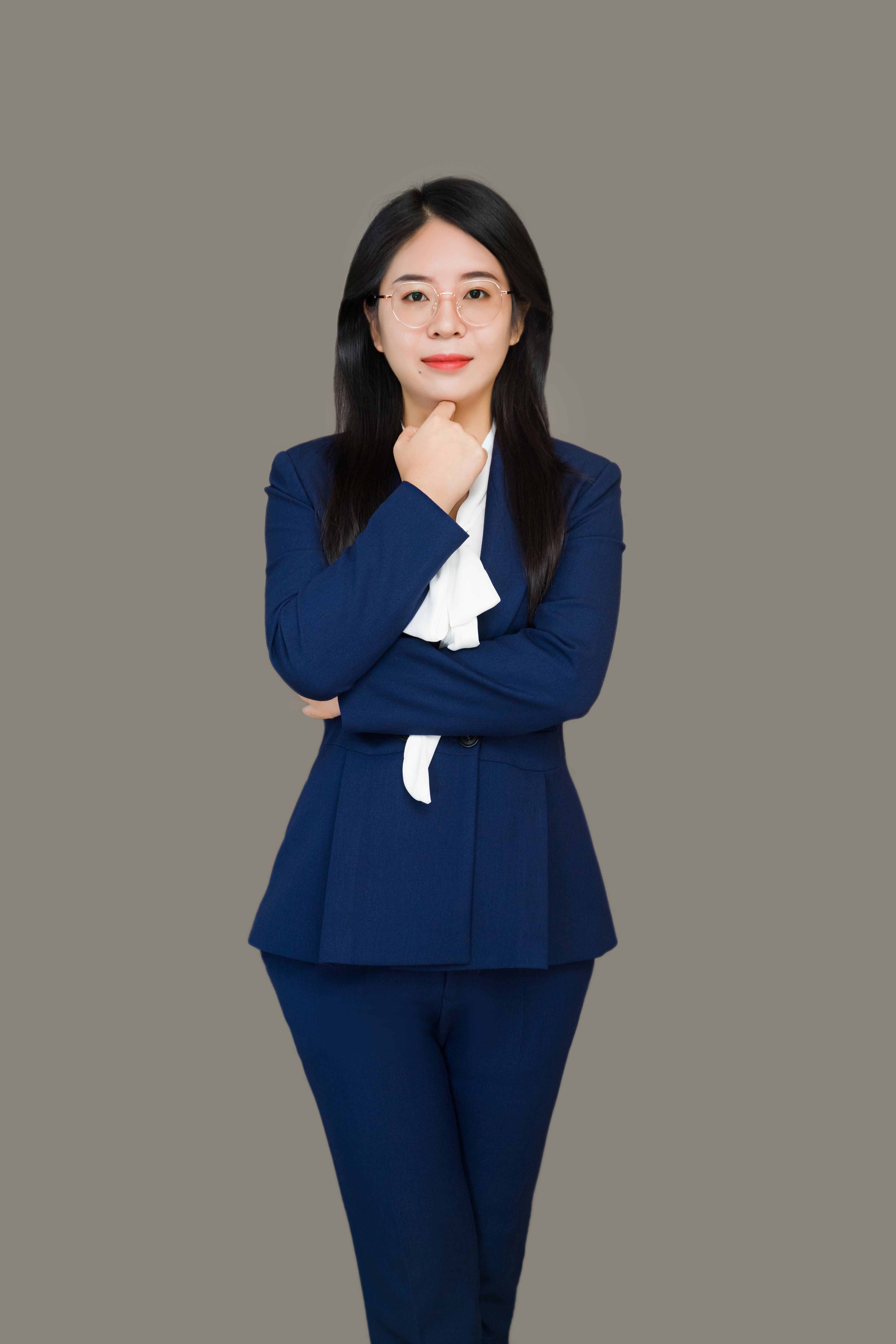 李老师高级讲师7年研发及教学经验，精通javase，javaweb，ssh，ssm，sringboot等